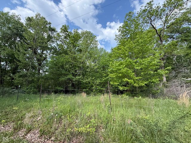 12561 N County Road 300 E, Brazil, IN 47834
