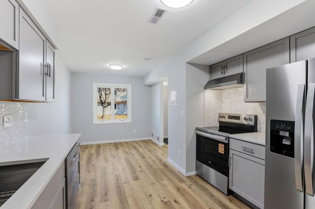 4691 Horten Point, Eagan, MN 55122