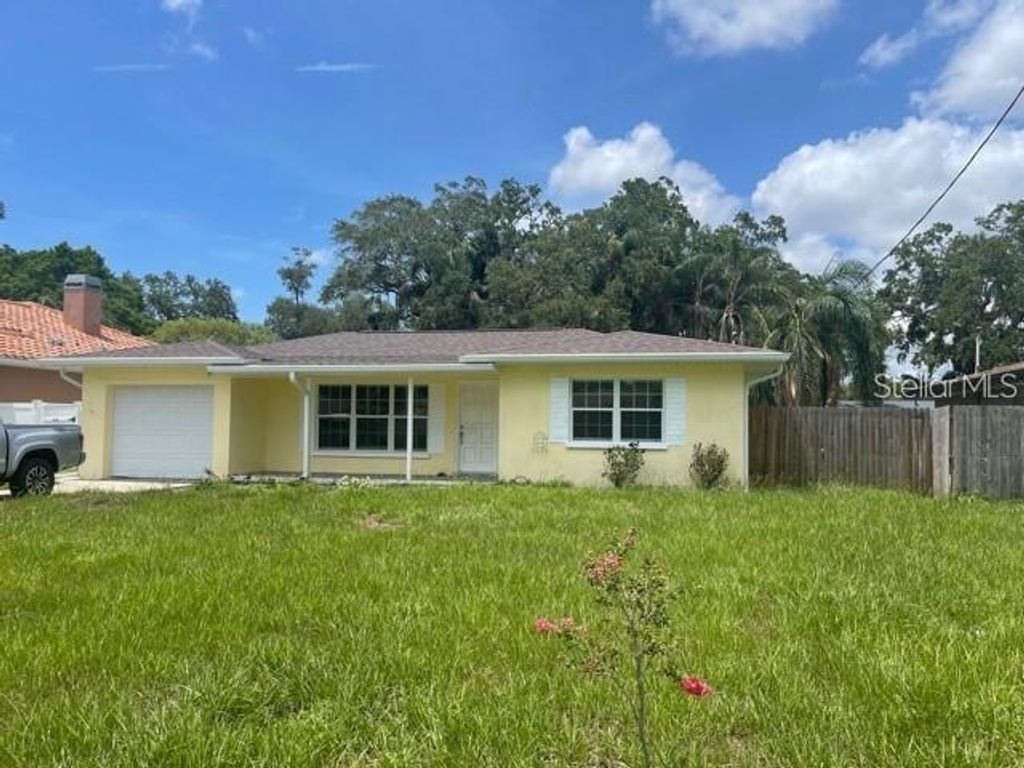 3040 GLEN OAK AVENUE N, Clearwater, FL 33759