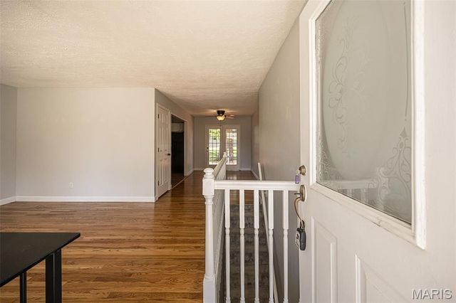 12030 Bennington Place, Maryland Heights, MO 63043