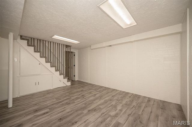 12030 Bennington Place, Maryland Heights, MO 63043