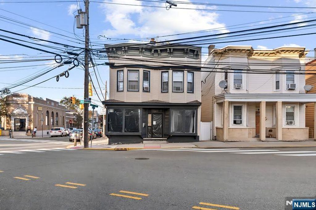 1526 43rd Street, North Bergen, NJ 07047