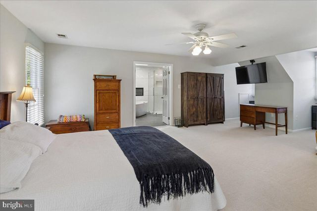 9 KINGS VALLEY CT, Damascus, MD 20872