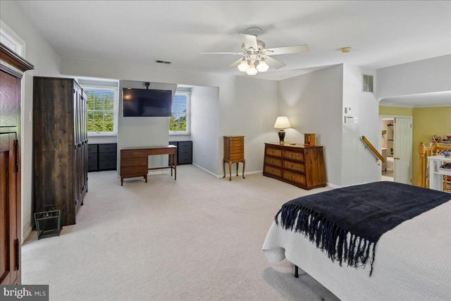 9 KINGS VALLEY CT, Damascus, MD 20872