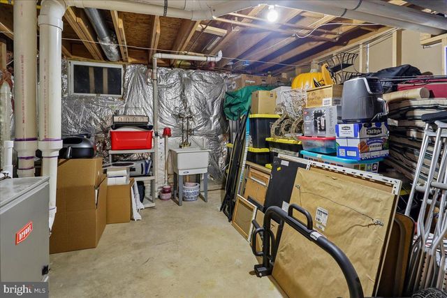 9 KINGS VALLEY CT, Damascus, MD 20872