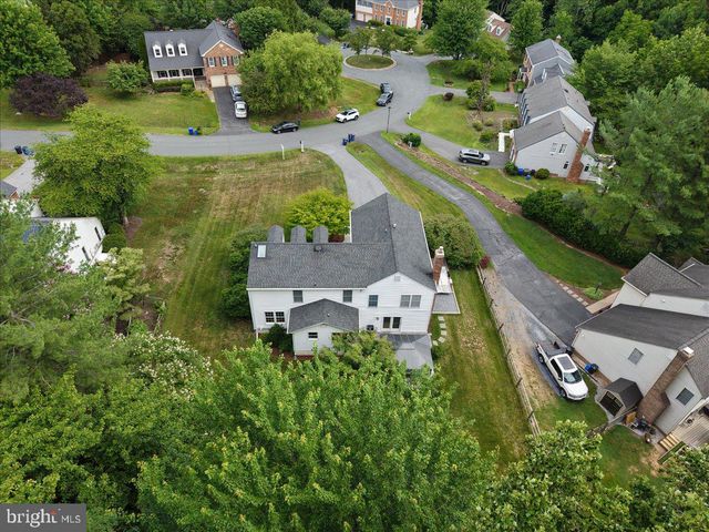 9 KINGS VALLEY CT, Damascus, MD 20872