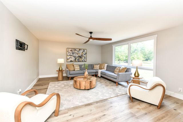 3737 E 71st Street, Indianapolis, IN 46220