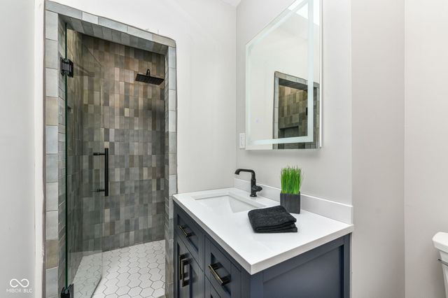 3737 E 71st Street, Indianapolis, IN 46220