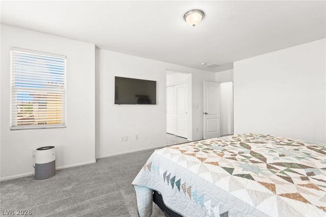 6435 Point Isabel Way, Las Vegas, NV 89122