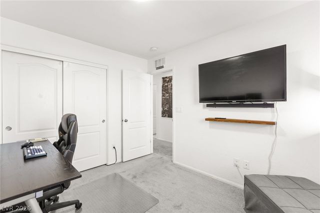 6435 Point Isabel Way, Las Vegas, NV 89122