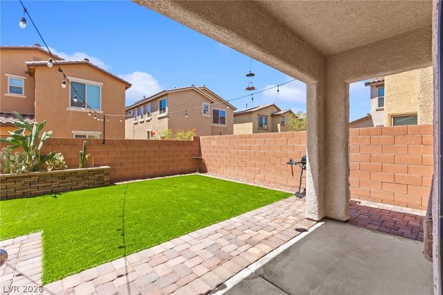 6435 Point Isabel Way, Las Vegas, NV 89122