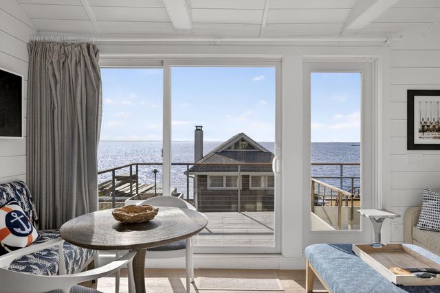 495 Commercial Street Unit 9, Provincetown, MA 02657