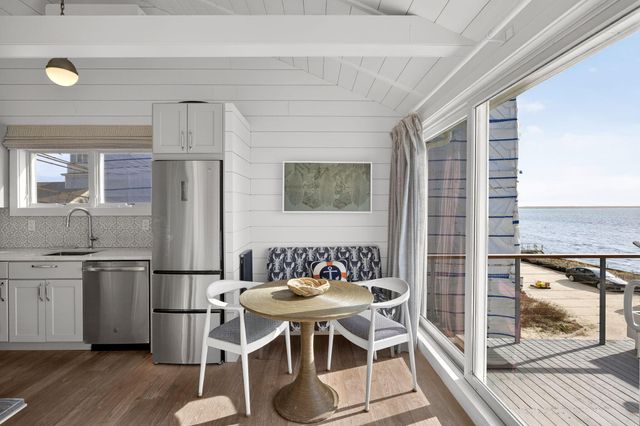 495 Commercial Street Unit 9, Provincetown, MA 02657