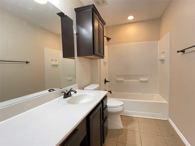 5921 Snow Creek Drive, The Colony, TX 75056