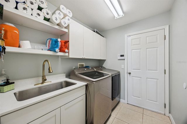 8991 HERITAGE BAY CIRCLE, Orlando, FL 32836