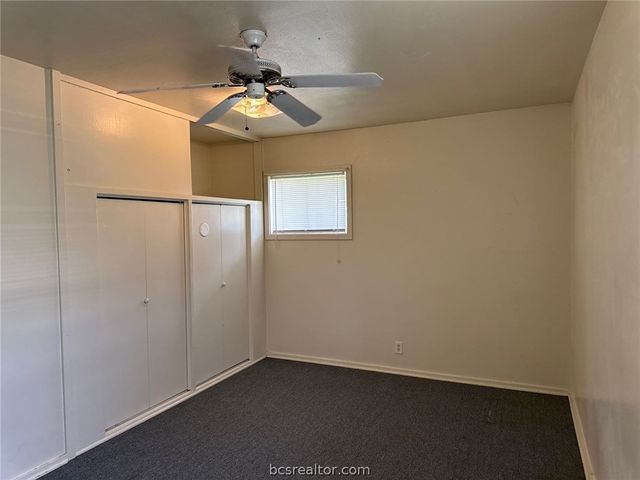 608 Mary Lake Drive, Bryan, TX 77801