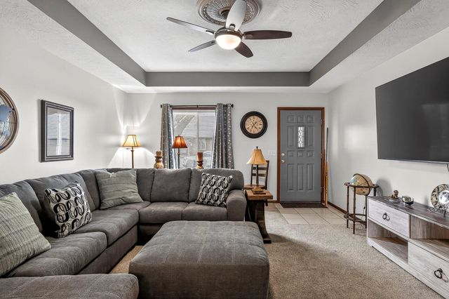 3150 S Sagamont Avenue 102, Springfield, MO 65807