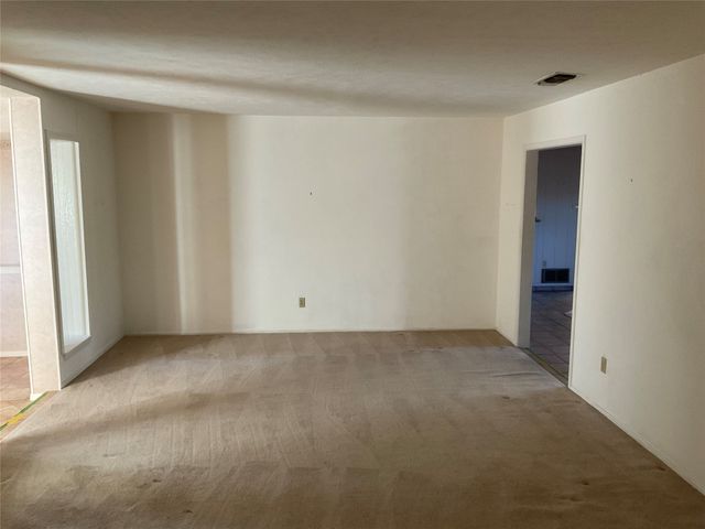 9000 Sirocka Drive, Benbrook, TX 76116