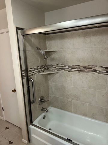 9000 Sirocka Drive, Benbrook, TX 76116