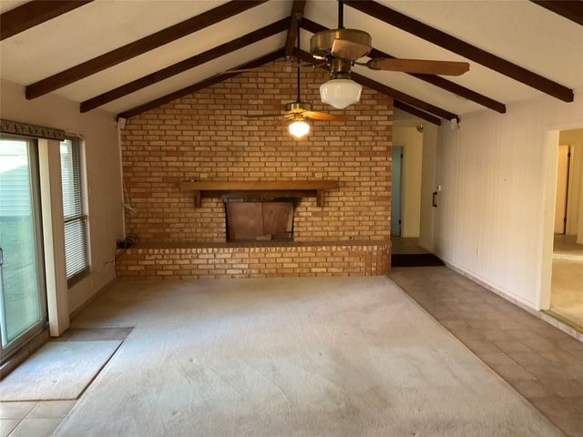 9000 Sirocka Drive, Benbrook, TX 76116