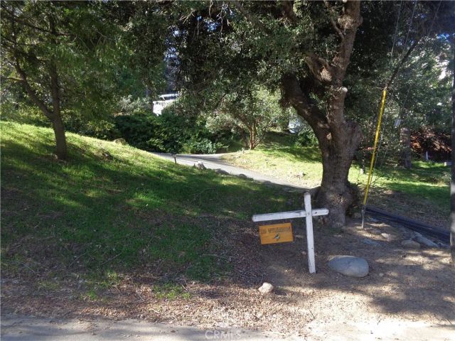 210 Wylerhorn Drive, Crestline, CA 92325