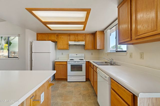 401 Kathy Avenue, Yerington, NV 89447