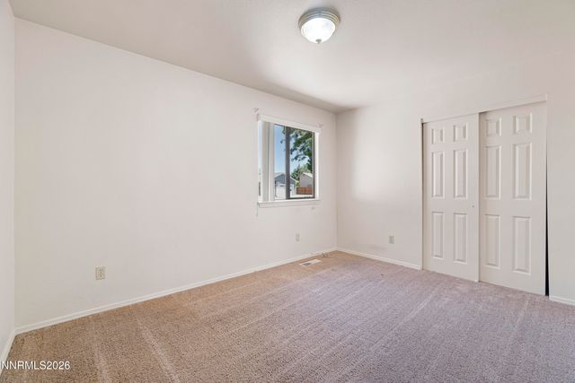 401 Kathy Avenue, Yerington, NV 89447