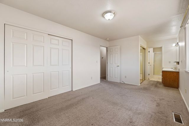 401 Kathy Avenue, Yerington, NV 89447