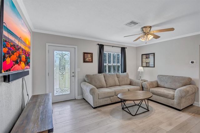 5337 2ND AVENUE N, St Petersburg, FL 33710