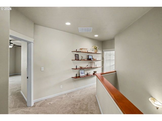 2369 DALKE RIDGE Dr Nw, Salem, OR 97304