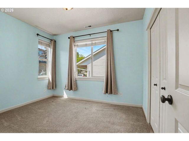 2369 DALKE RIDGE Dr Nw, Salem, OR 97304