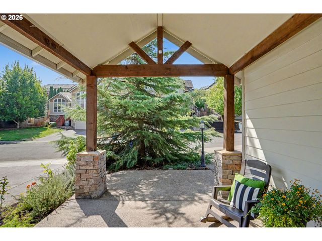 2369 DALKE RIDGE Dr Nw, Salem, OR 97304