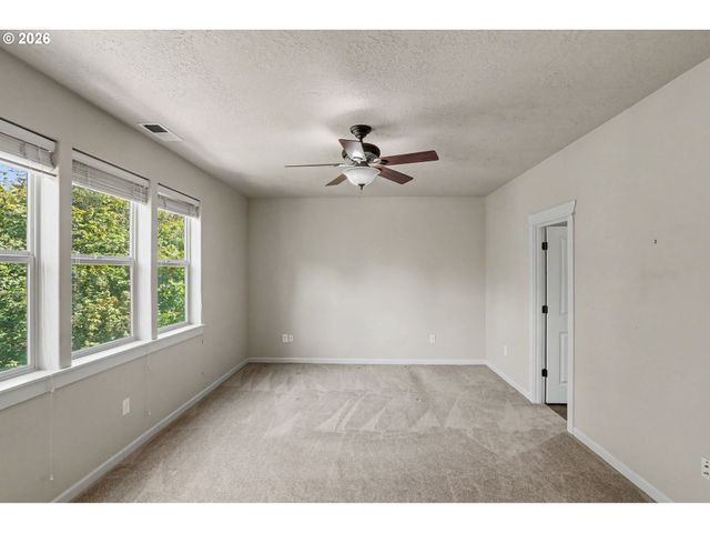 2369 DALKE RIDGE Dr Nw, Salem, OR 97304