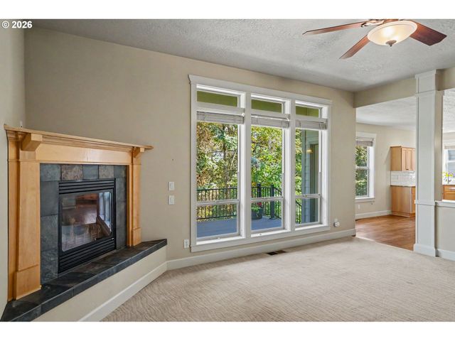 2369 DALKE RIDGE Dr Nw, Salem, OR 97304