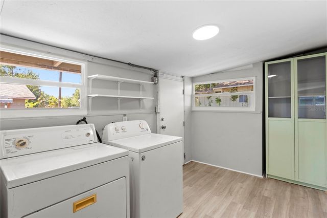 225 35TH STREET S, St Petersburg, FL 33711