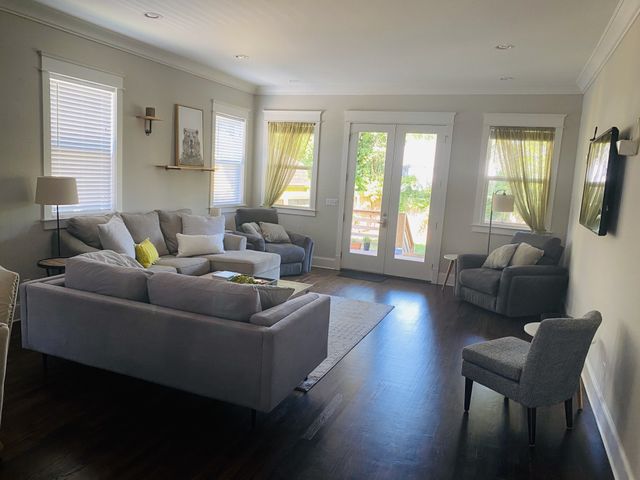 2909 Murray Cir, Nashville, TN 37216