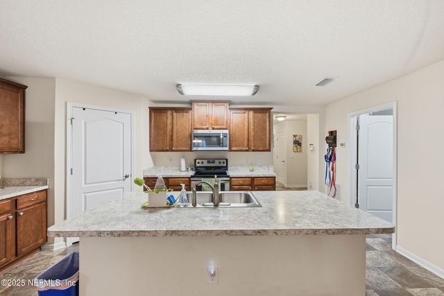 4068 GREAT FALLS Loop, Middleburg, FL 32068