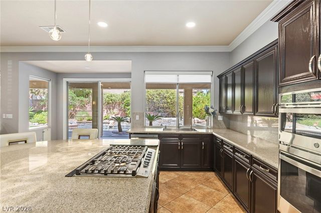 9462 Malasana Court, Las Vegas, NV 89147