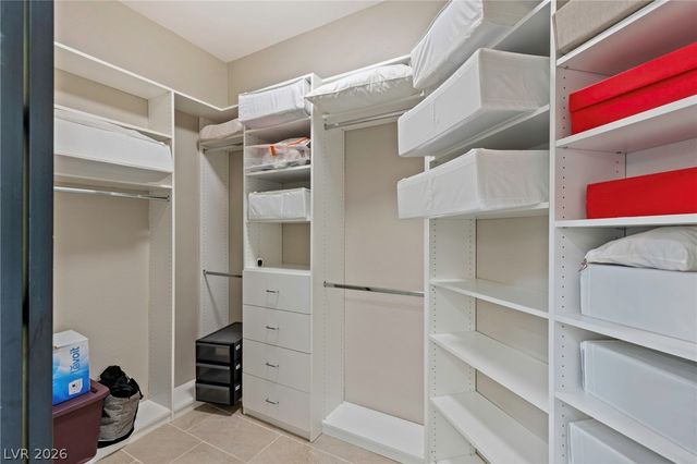 9462 Malasana Court, Las Vegas, NV 89147