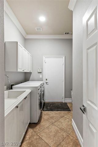 9462 Malasana Court, Las Vegas, NV 89147