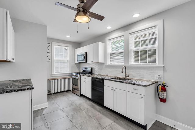445 VANNEST, Ewing, NJ 08618