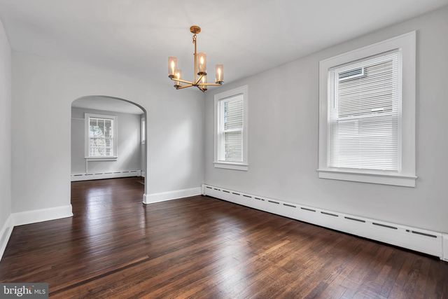 445 VANNEST, Ewing, NJ 08618