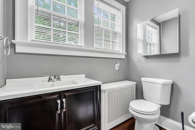 445 VANNEST, Ewing, NJ 08618