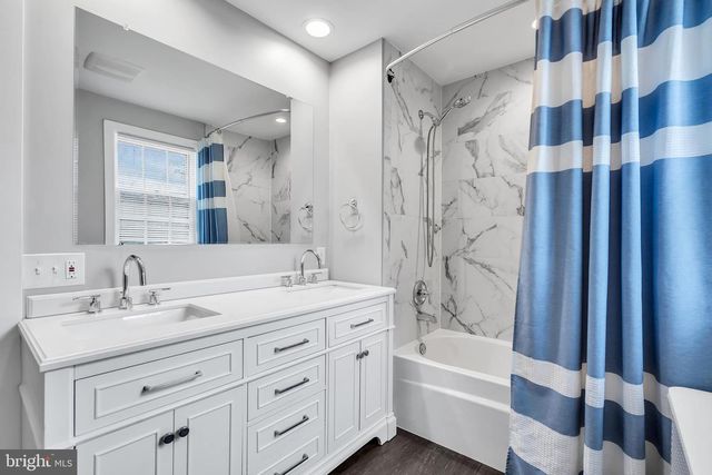 445 VANNEST, Ewing, NJ 08618