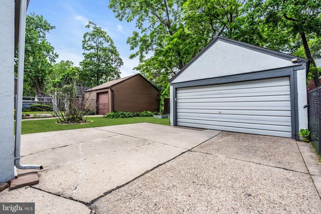 445 VANNEST, Ewing, NJ 08618
