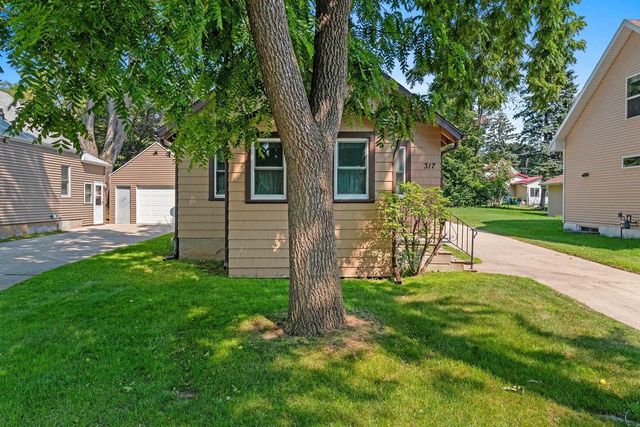 317 LAU STREET, Green Bay, WI 54302