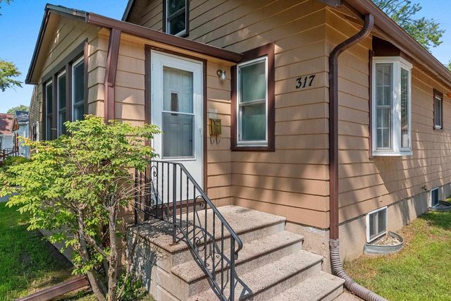 317 LAU STREET, Green Bay, WI 54302