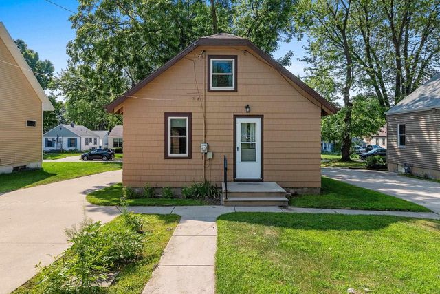 317 LAU STREET, Green Bay, WI 54302