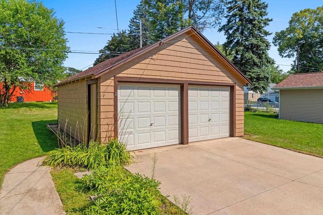 317 LAU STREET, Green Bay, WI 54302