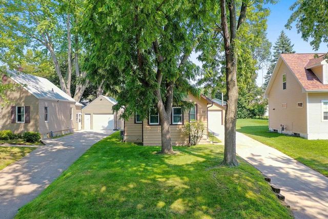 317 LAU STREET, Green Bay, WI 54302